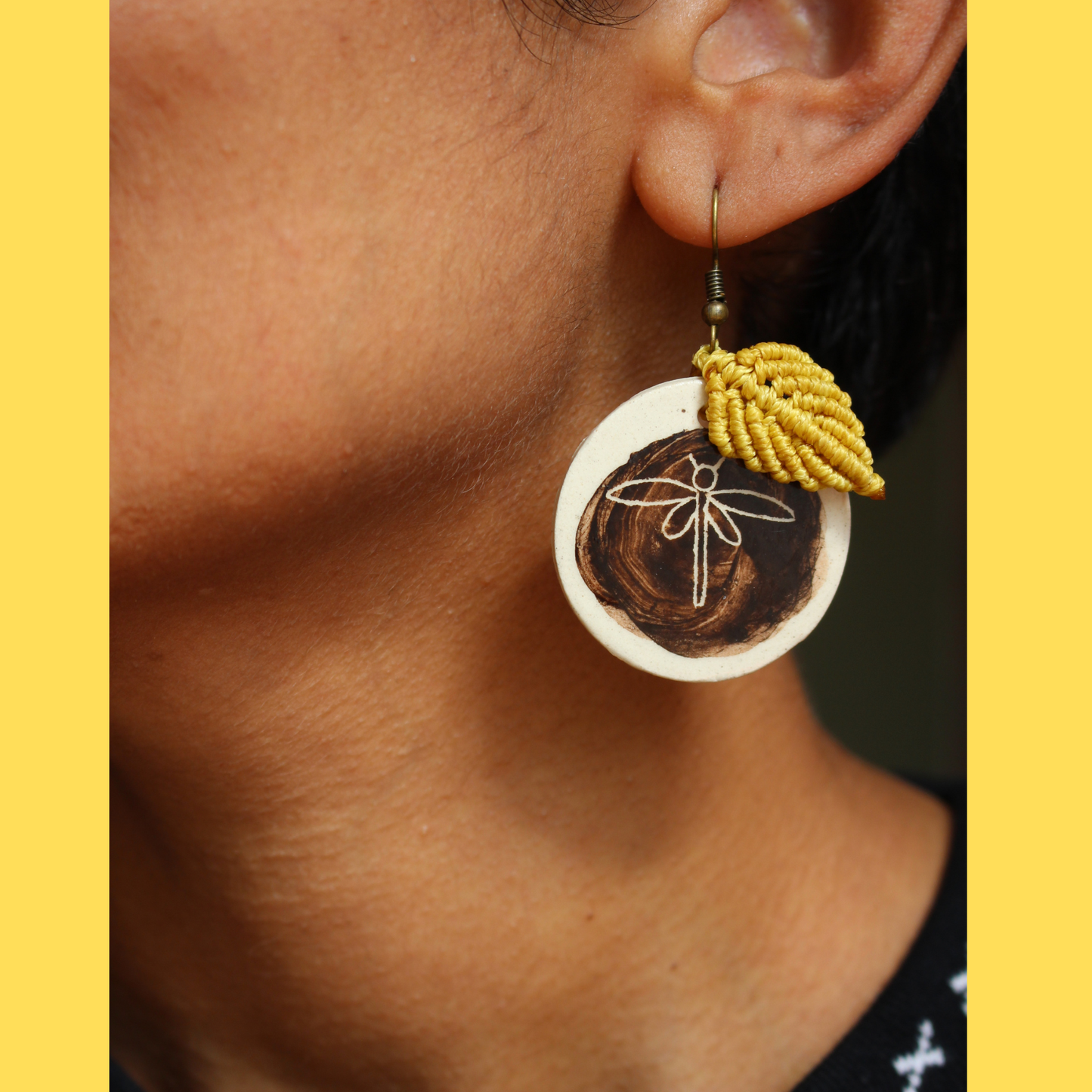 Dragonfly leaf earrings - yellow