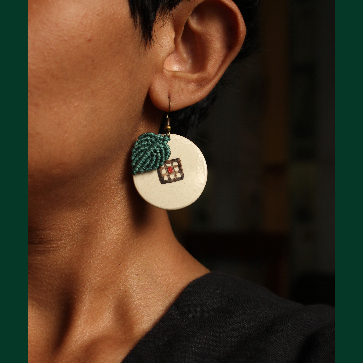 Window earrings