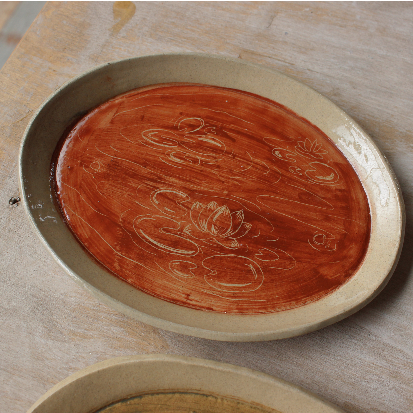Oval dish - pond