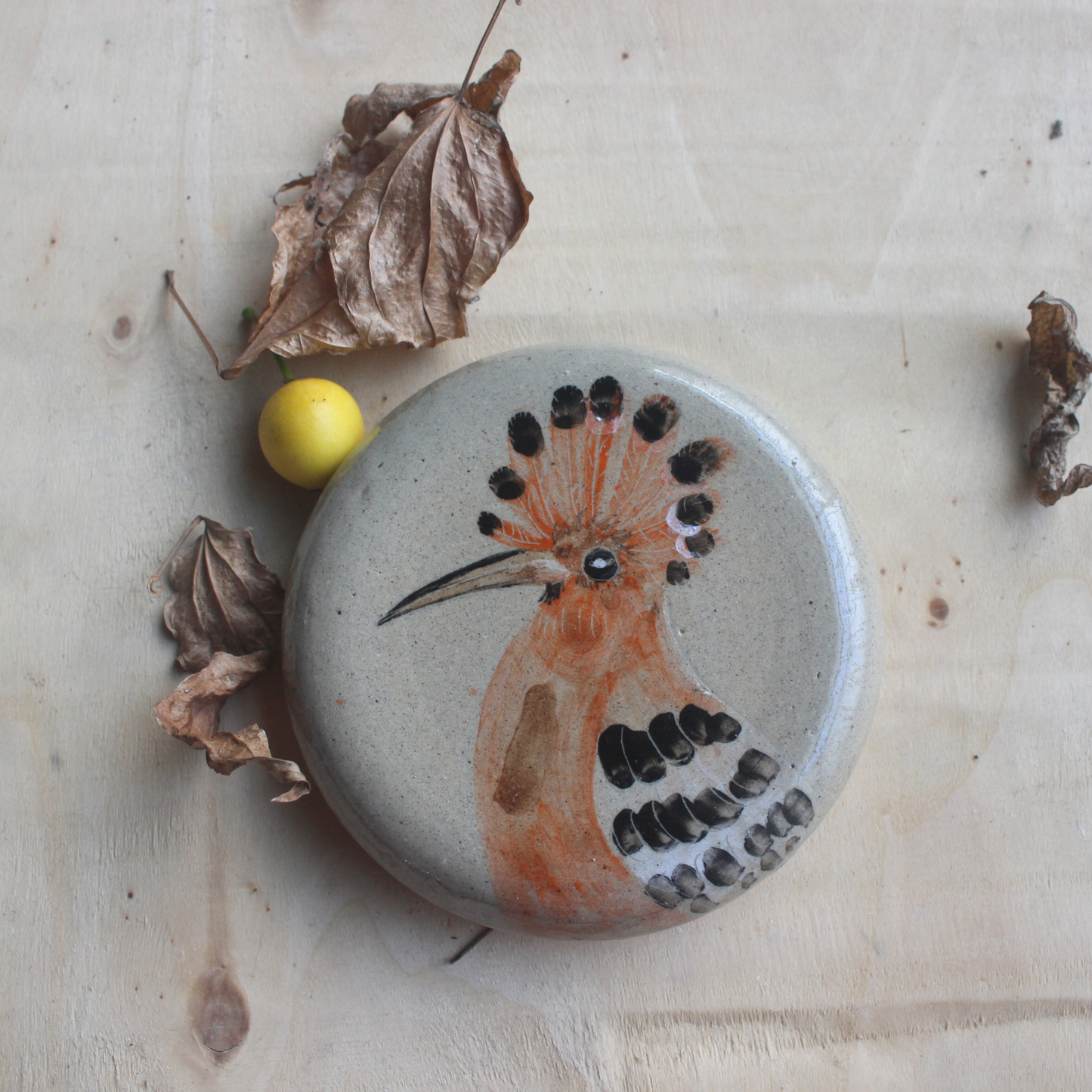 Hoopoe wall accent