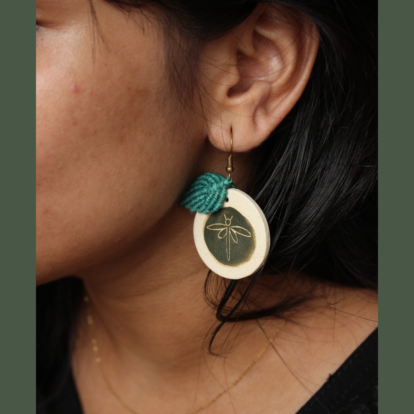Dragonfly leaf earrings -green