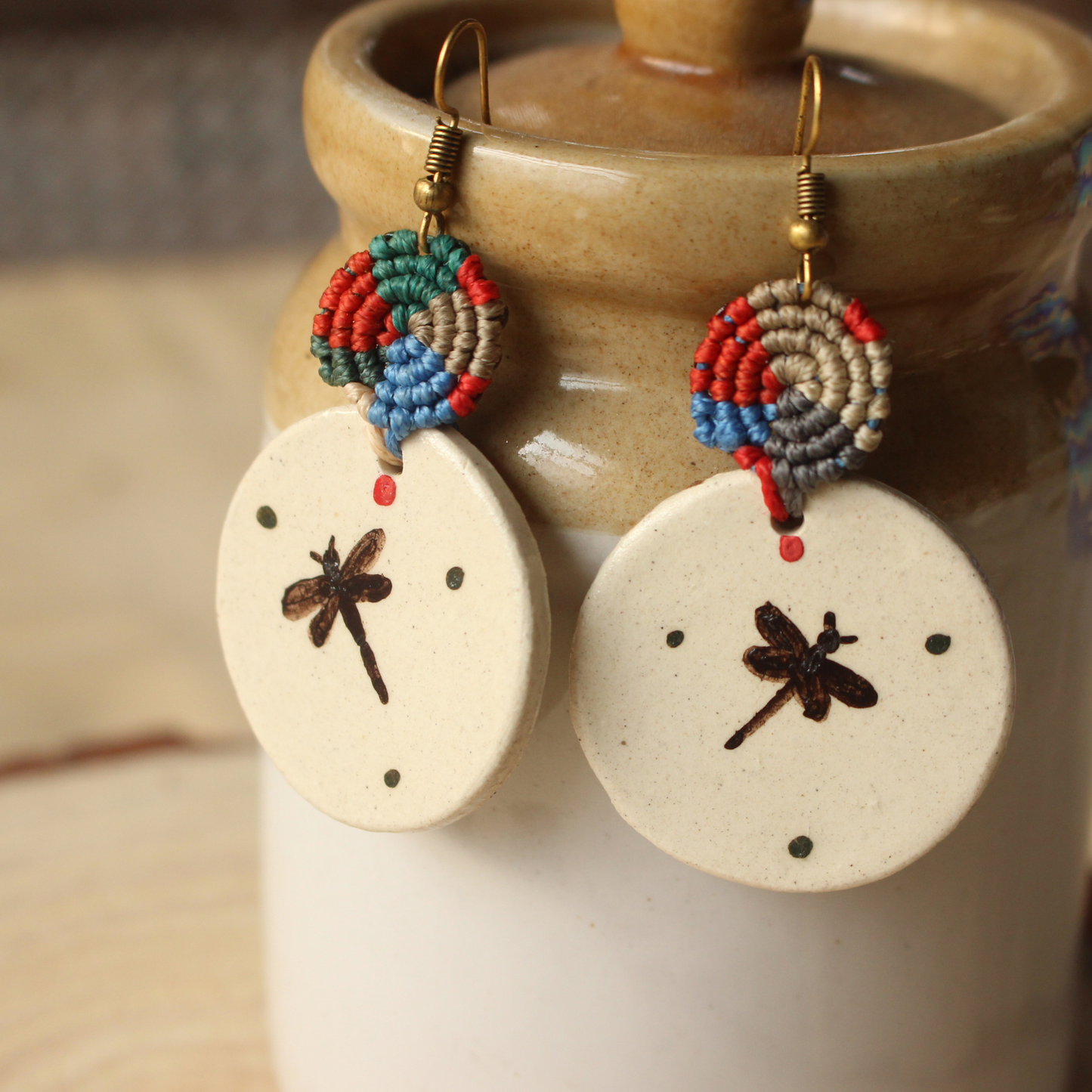 Dragonfly dots