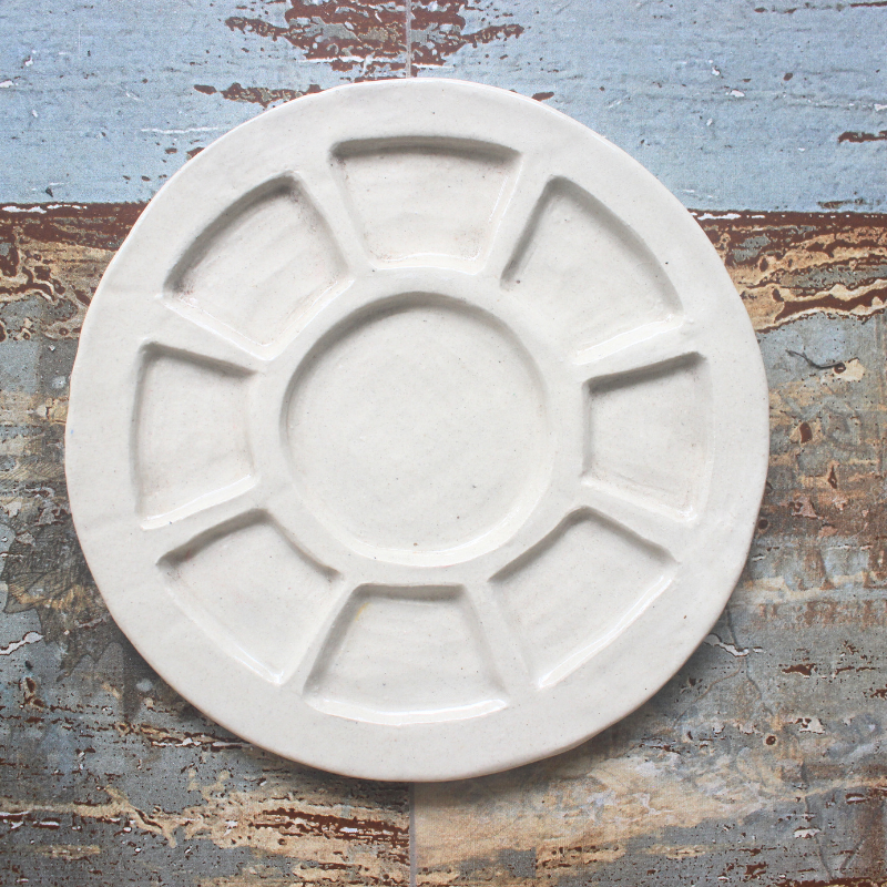 Round ceramic palette