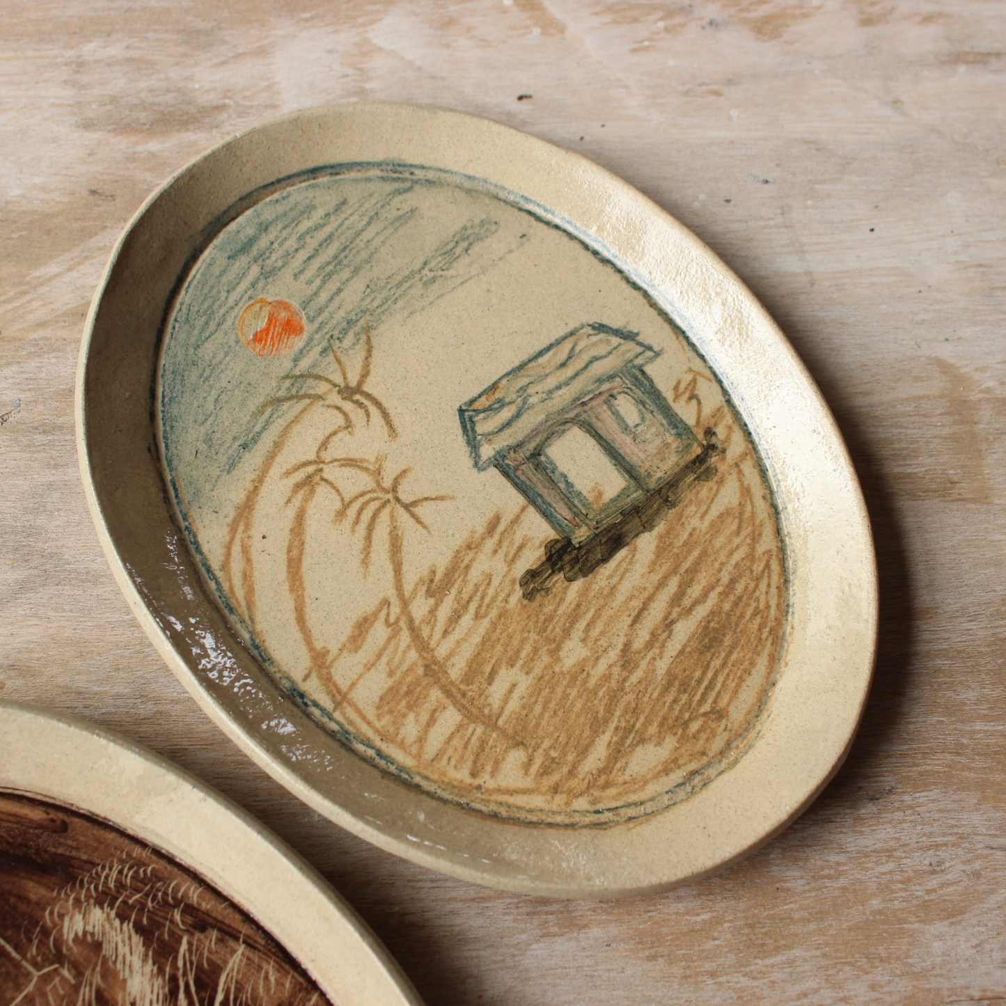 Oval dish