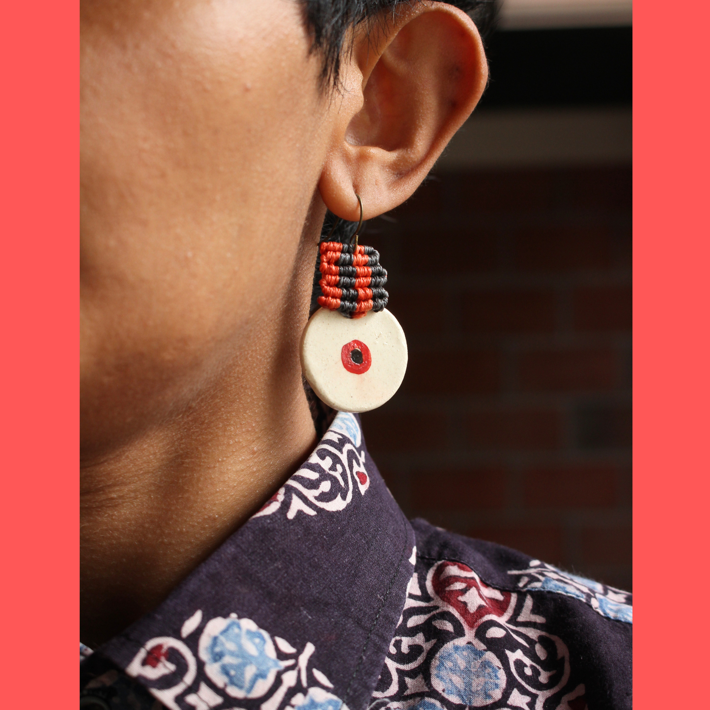 Red & black speckle