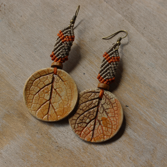 Leaf texture earrings