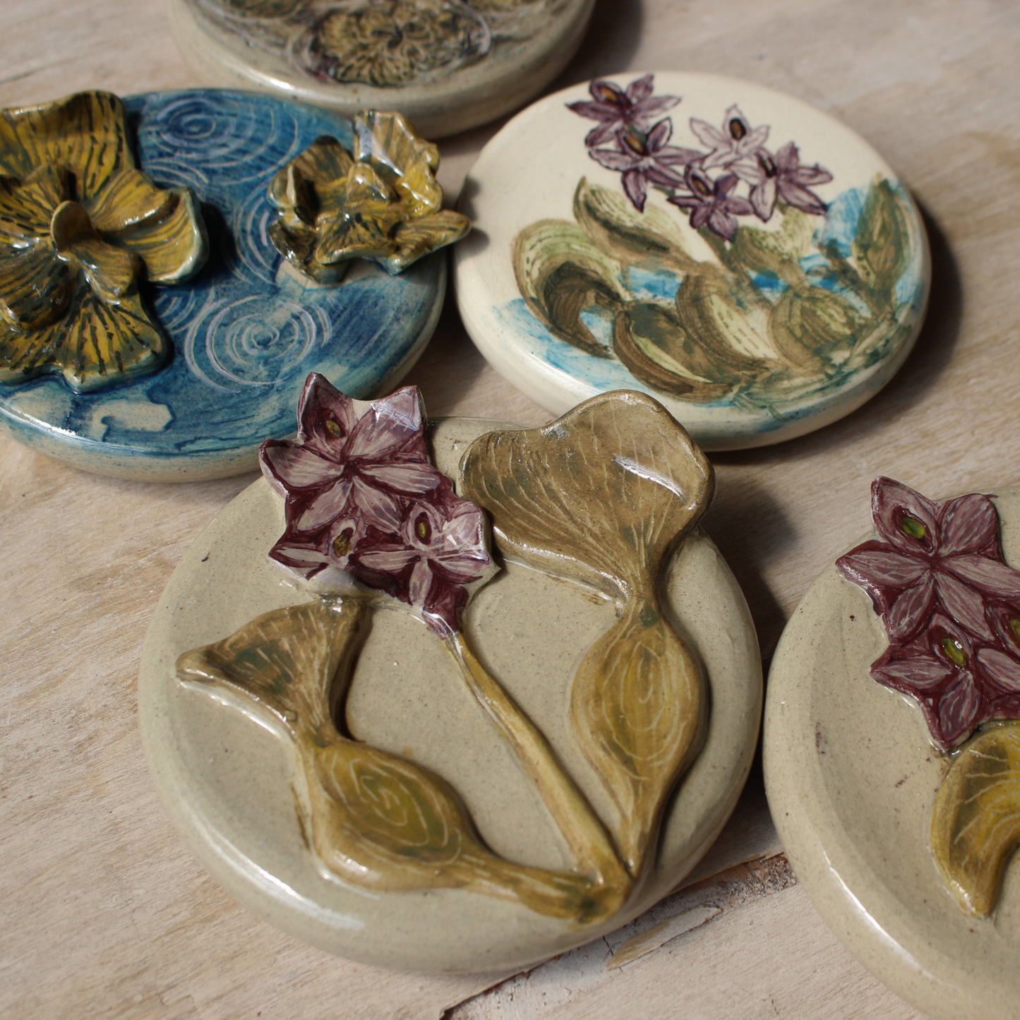 Water plants wall decor