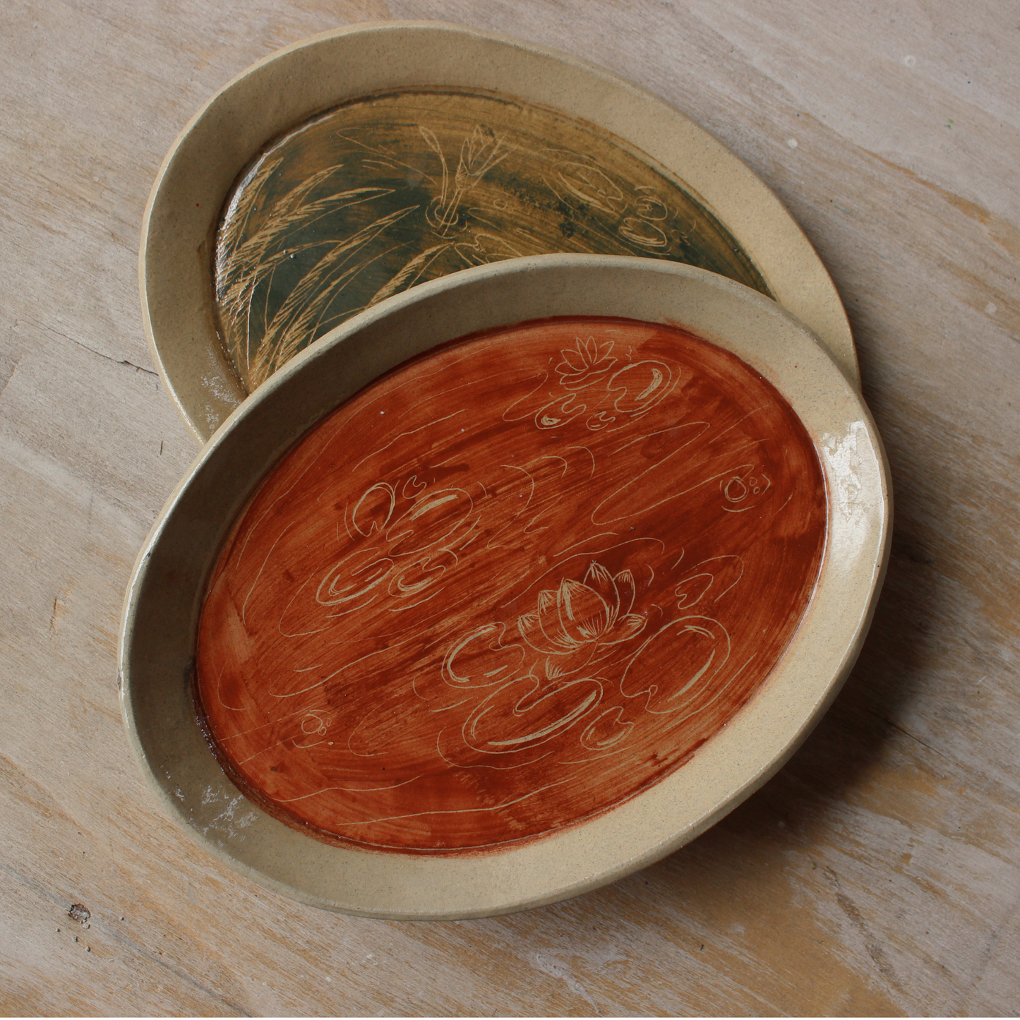 Oval dish - pond